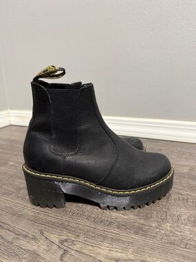 Dr. Martens Sanguine Chelsea Bootie - Women's
